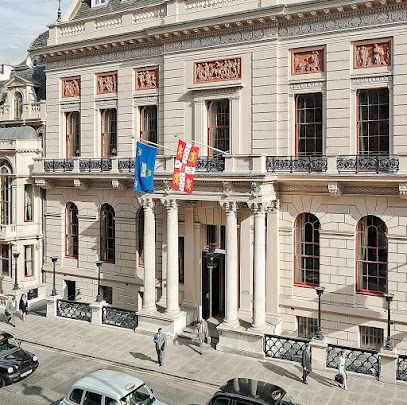 Oxford and Cambridge Club